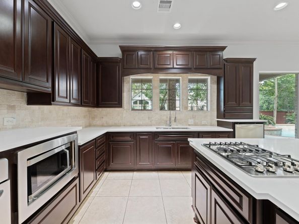 361 W Tupelo Green Circle, Spring TX 77389