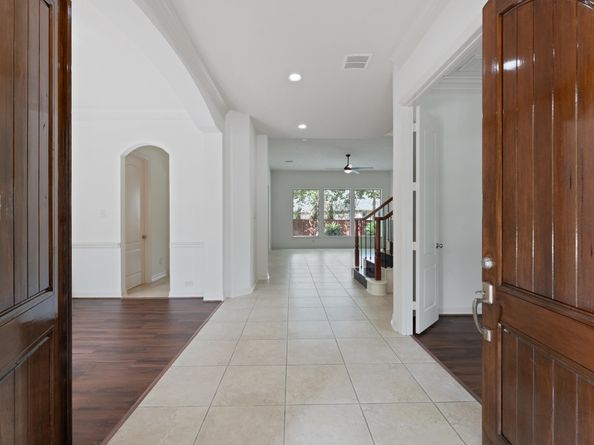 361 W Tupelo Green Circle, Spring TX 77389