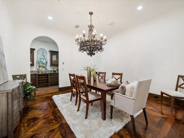 5026 Carew Street, Houston TX 77096