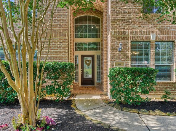 58 S Bardsbrook Circle, The Woodlands TX 77382