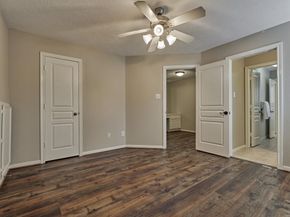58 S Bardsbrook Circle, The Woodlands TX 77382
