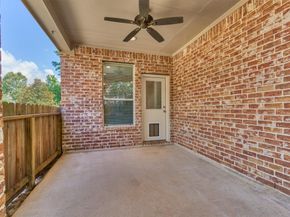 58 S Bardsbrook Circle, The Woodlands TX 77382