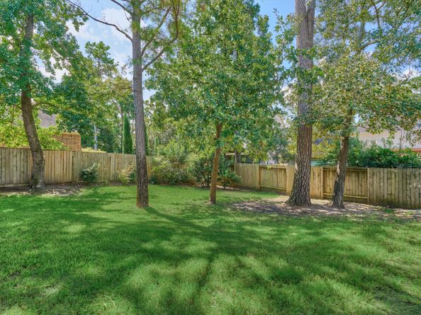 58 S Bardsbrook Circle, The Woodlands TX 77382