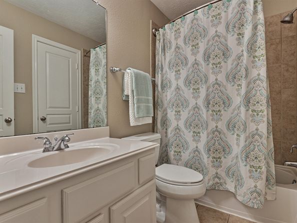 58 S Bardsbrook Circle, The Woodlands TX 77382