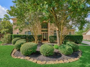 58 S Bardsbrook Circle, The Woodlands TX 77382