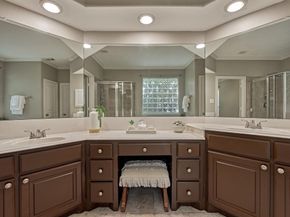 58 S Bardsbrook Circle, The Woodlands TX 77382