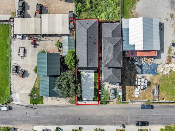 1510 E 31st Street, Houston TX 77022