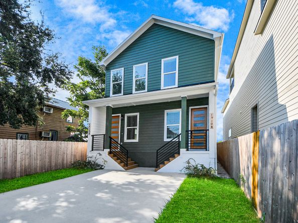 1510 E 31st Street, Houston TX 77022