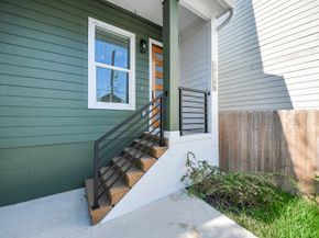 1510 E 31st Street, Houston TX 77022