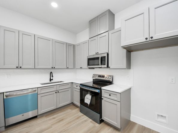 1510 E 31st Street, Houston TX 77022
