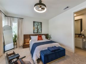 9450 London Bridge Station, Houston TX 77045