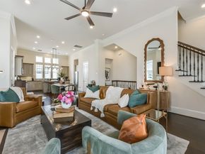 9450 London Bridge Station, Houston TX 77045