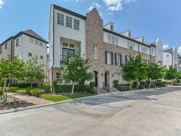 9450 London Bridge Station, Houston TX 77045