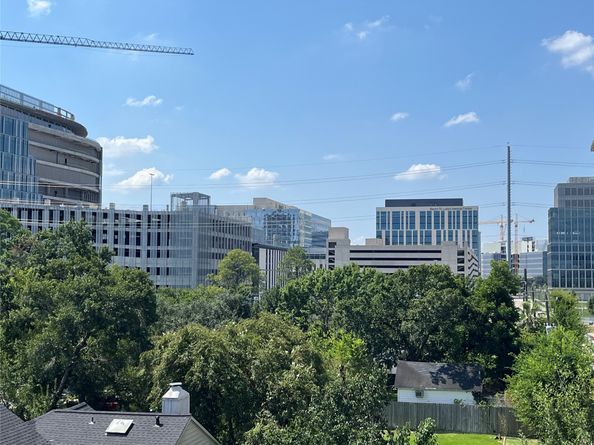 7016 Staffordshire Boulevard, Houston TX 77030