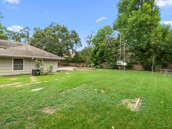 3867 Olympia Drive, Houston TX 77019