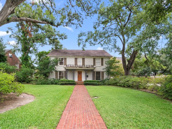 3867 Olympia Drive, Houston TX 77019