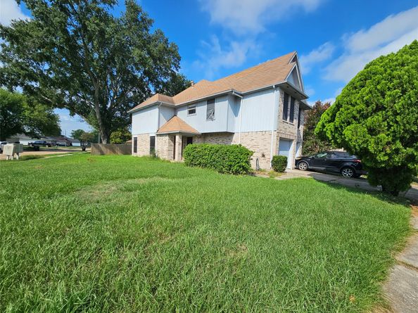 13615 Repa Lane, Houston TX 77014