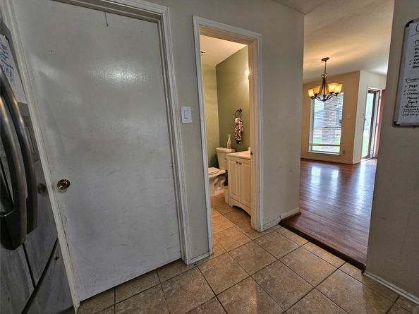 13615 Repa Lane, Houston TX 77014