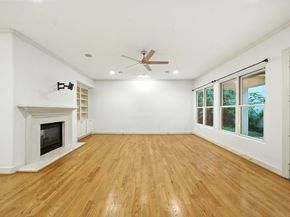 2714 Stuart Manor, Houston TX 77082