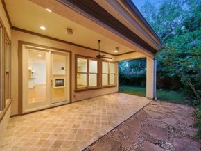 2714 Stuart Manor, Houston TX 77082