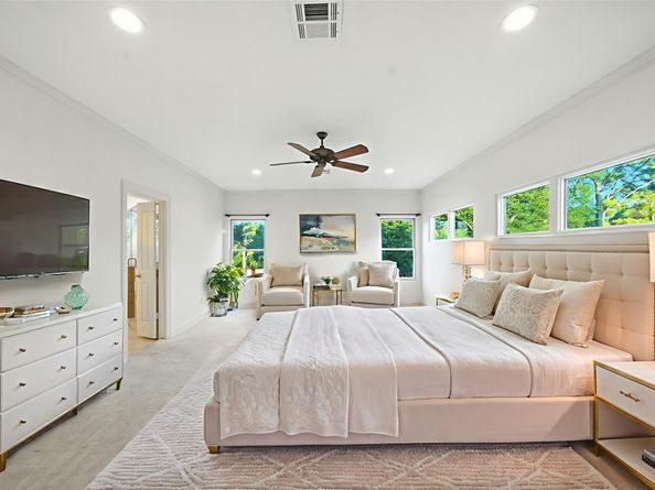 2714 Stuart Manor, Houston TX 77082