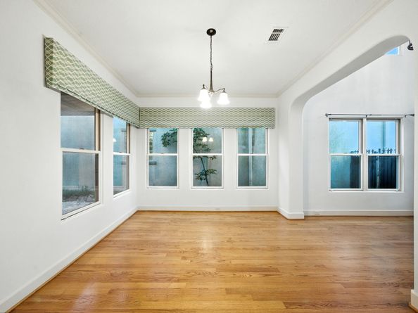 2714 Stuart Manor, Houston TX 77082