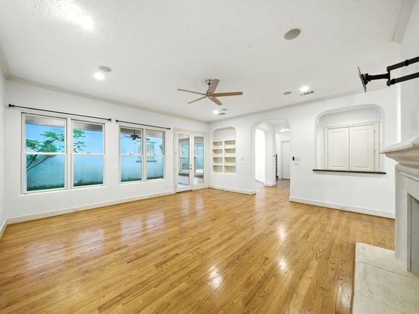 2714 Stuart Manor, Houston TX 77082