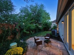 2714 Stuart Manor, Houston TX 77082