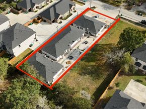 5017 Mallow Street, Houston TX 77033