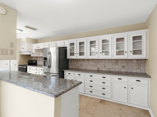 5 Tiffany Square, Sugar Land TX 77478