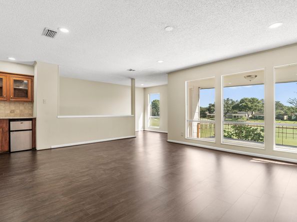 5 Tiffany Square, Sugar Land TX 77478