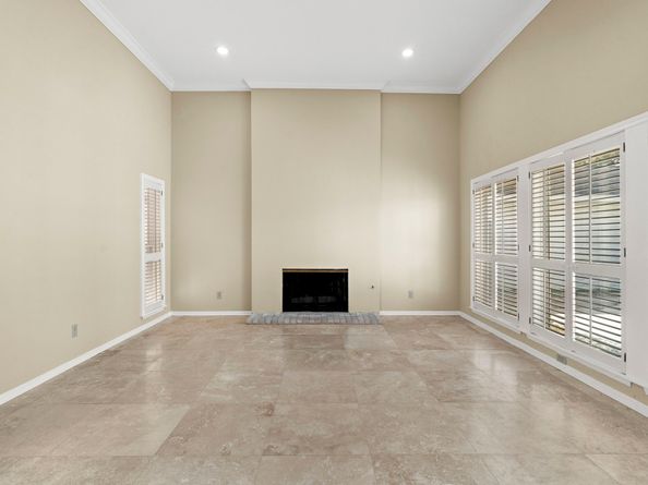 5 Tiffany Square, Sugar Land TX 77478
