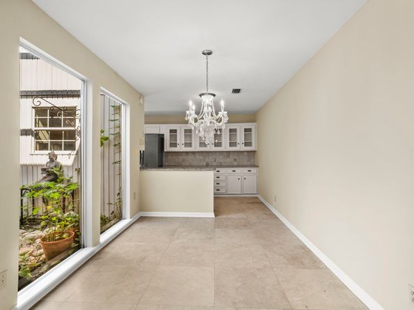5 Tiffany Square, Sugar Land TX 77478
