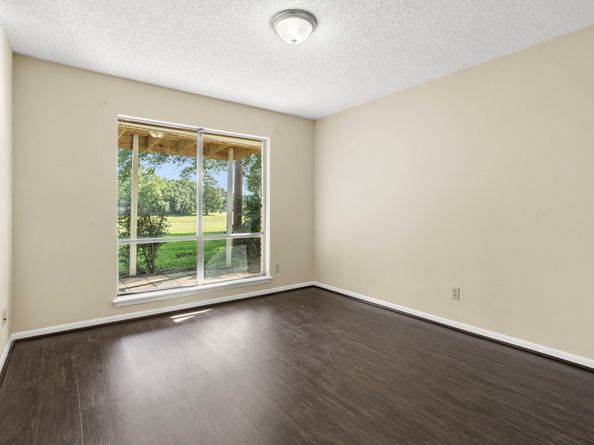 5 Tiffany Square, Sugar Land TX 77478