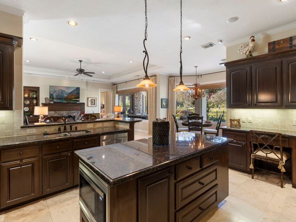 3034 Serena Vista Way, Houston TX 77068