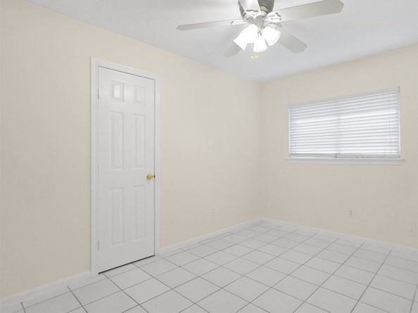 15618 Barbarossa Drive, Houston TX 77083