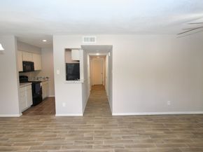 12024 Mighty Oak Drive A, Houston TX 77066