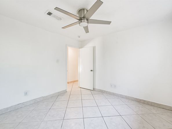 2207 Crystal Hills Drive, Houston TX 77077