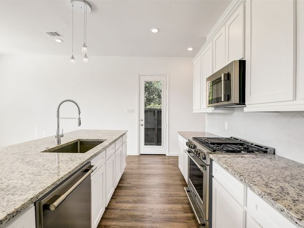 610 Aspen Falls Court, Conroe TX 77304