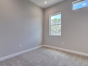317 E 35th Street, Houston TX 77018