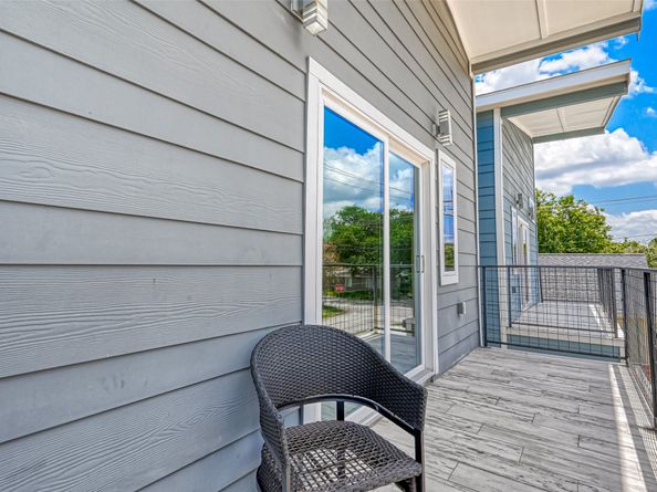 317 E 35th Street, Houston TX 77018