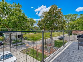 317 E 35th Street, Houston TX 77018