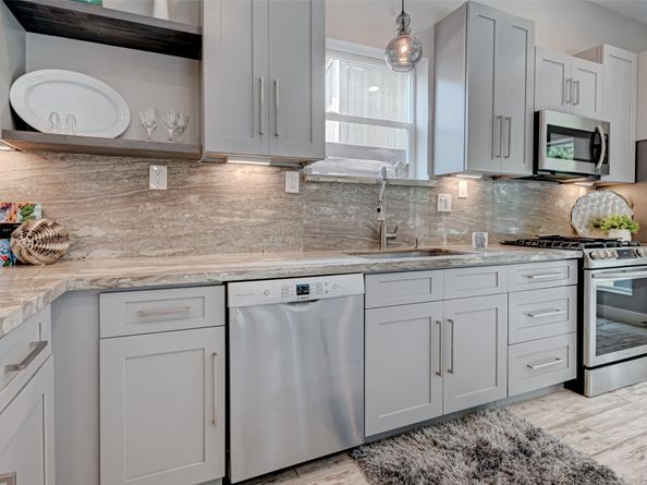 317 E 35th Street, Houston TX 77018