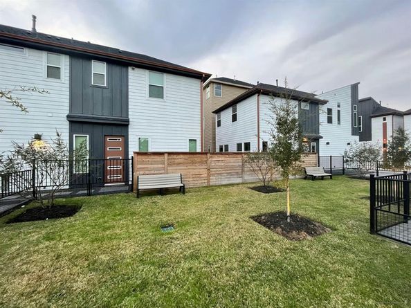 717 N Emile Street, Houston TX 77020