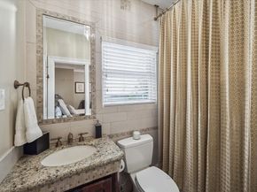 2807 Rice Boulevard, Houston TX 77005