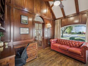 2807 Rice Boulevard, Houston TX 77005
