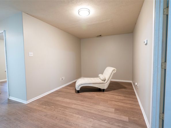 4908 LANDWARD LN Lane, Houston TX 77066
