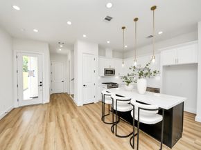 4612 Bristol Street, Houston TX 77009