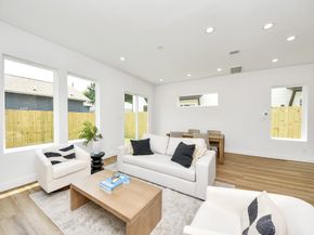 4612 Bristol Street, Houston TX 77009