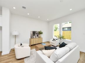 4612 Bristol Street, Houston TX 77009